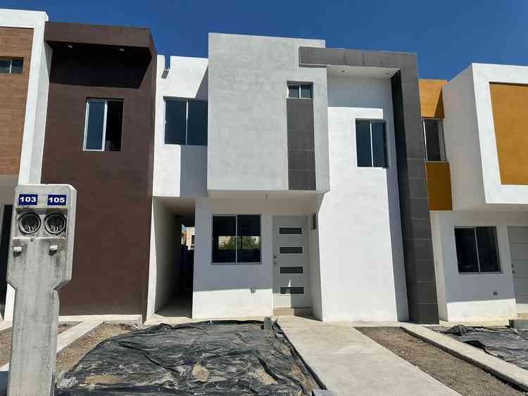 casa en venta parral paseo de la loma apodaca nuevo leon p75XMAd